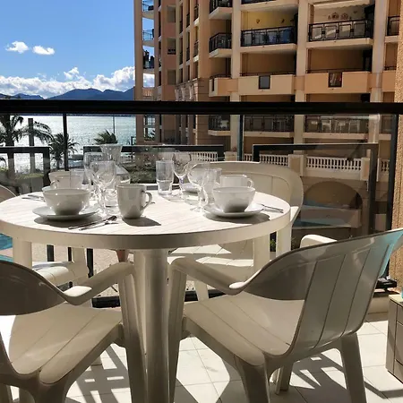 Vue * Cannes